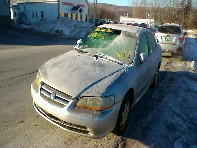 1HGCG65832A095016 - 2002 HONDA ACCORD EX SILVER photo 2