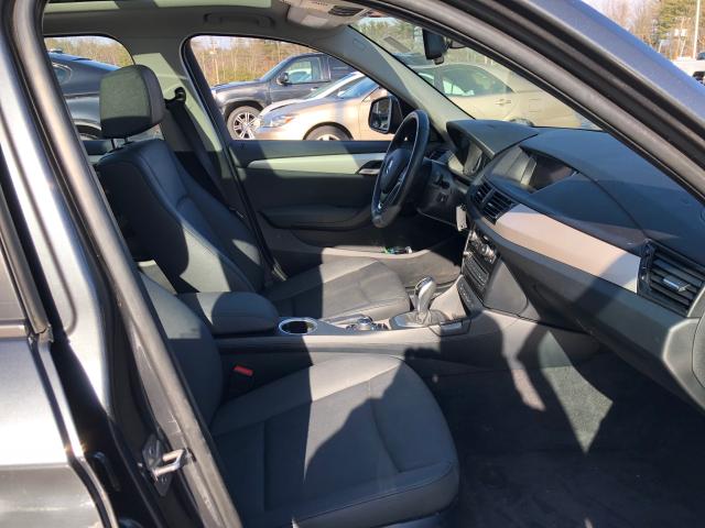 WBAVL1C58EVY18142 - 2014 BMW X1 XDRIVE2 GRAY photo 5