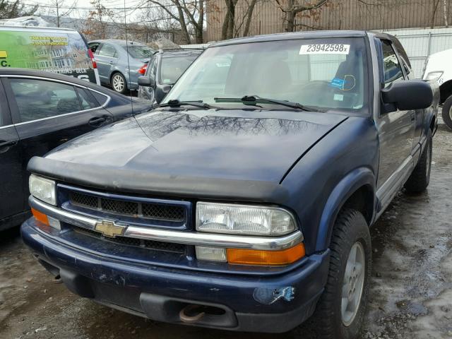 1GCDT19W318102675 - 2001 CHEVROLET S TRUCK S1 BLUE photo 2