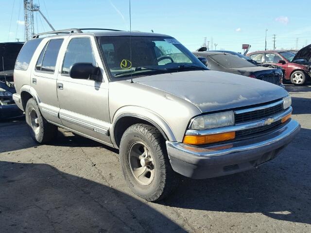 1GNCS13W9X2236035 - 1999 CHEVROLET BLAZER GRAY photo 1