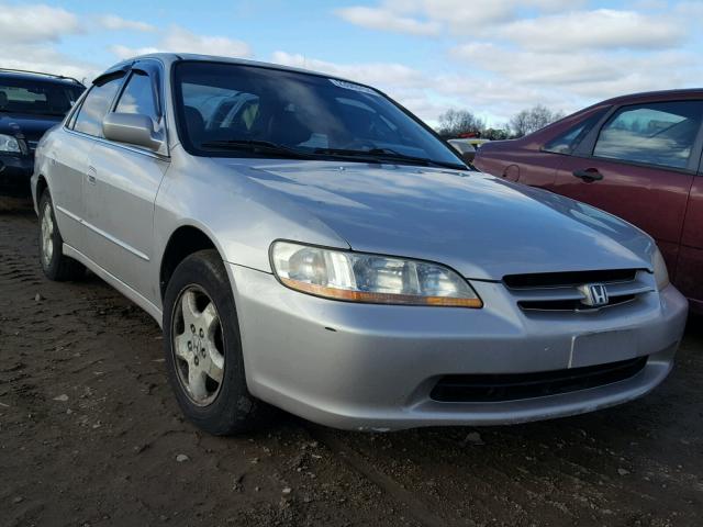 1HGCG1658WA076183 - 1998 HONDA ACCORD EX SILVER photo 1