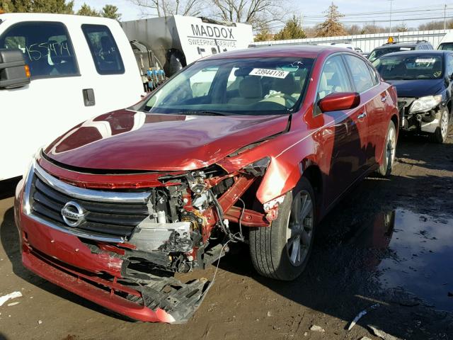 1N4AL3AP1DC914289 - 2013 NISSAN ALTIMA 2.5 RED photo 2