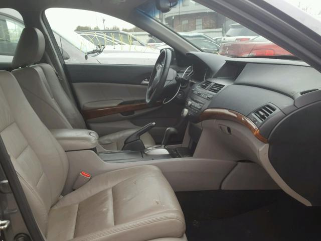 1HGCP3F84CA024518 - 2012 HONDA ACCORD EXL GRAY photo 5