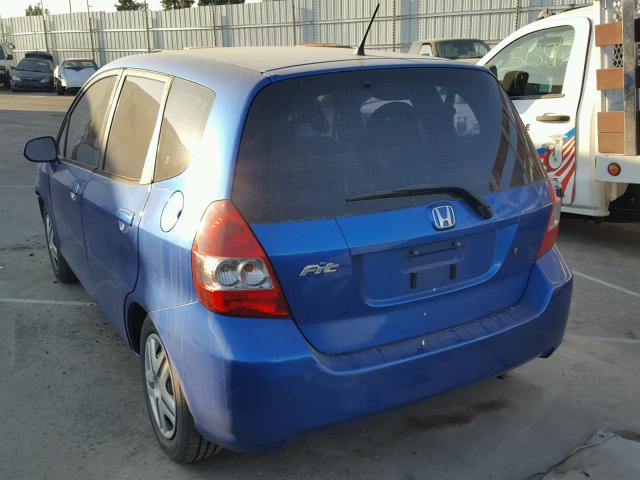 JHMGD38488S065463 - 2008 HONDA FIT BLUE photo 3