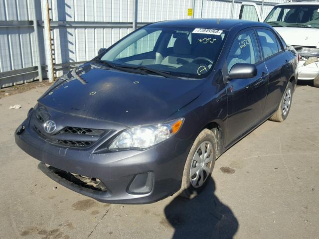 2T1BU4EE6BC722199 - 2011 TOYOTA COROLLA BA GRAY photo 2