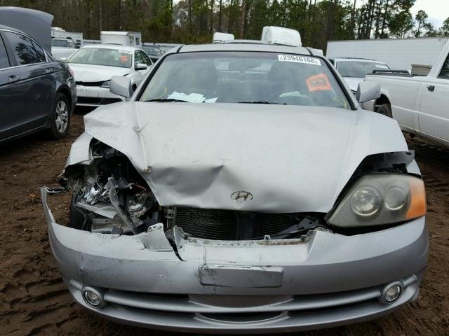 KMHHN65F33U057841 - 2003 HYUNDAI TIBURON GT SILVER photo 9