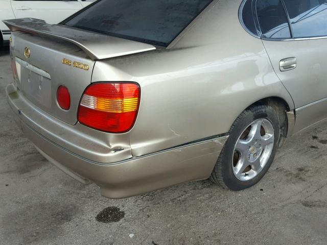 JT8BD68S1X0056933 - 1999 LEXUS GS 300 GOLD photo 9