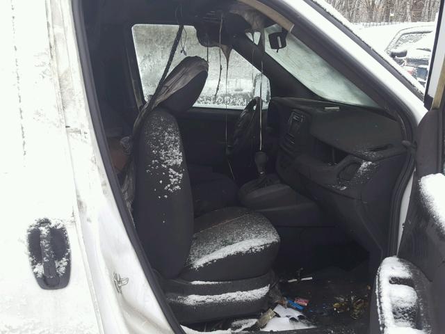 ZFBERFAB8H6D64552 - 2017 RAM PROMASTER WHITE photo 5