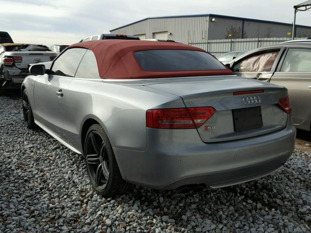 WAUCGAFHXBN001719 - 2011 AUDI S5 PREMIUM GRAY photo 3