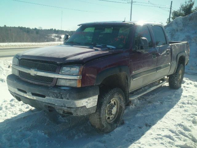 1GCHK23U23F216943 - 2003 CHEVROLET SILVERADO MAROON photo 2