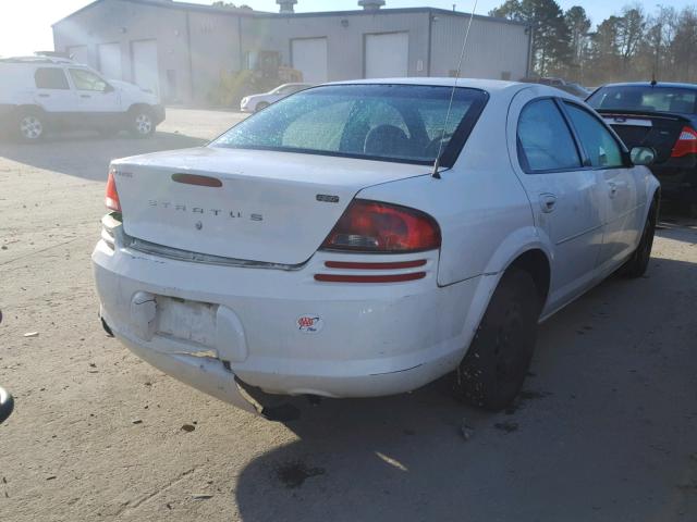 1B3AL46T76N227901 - 2006 DODGE STRATUS SX WHITE photo 4