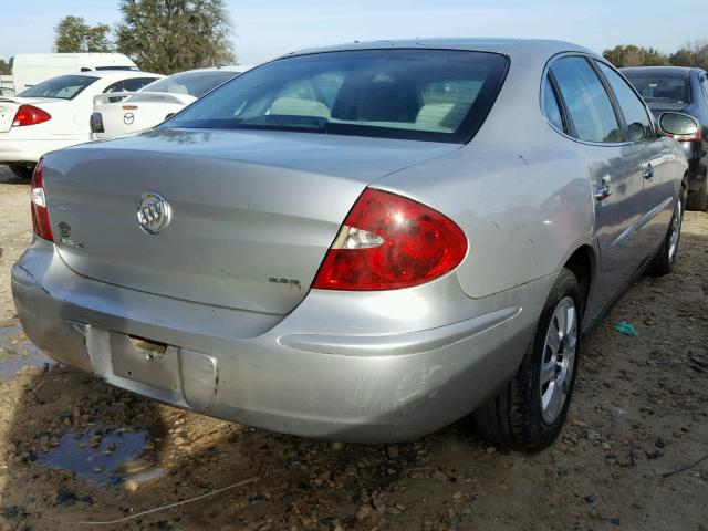 2G4WC532451311711 - 2005 BUICK LACROSSE C SILVER photo 4