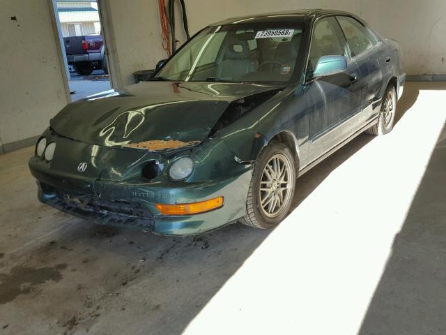 JH4DB76671S000193 - 2001 ACURA INTEGRA GS GREEN photo 2