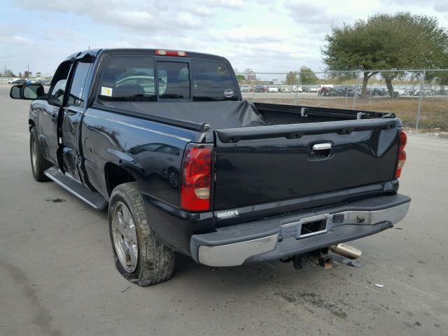 2GCEC19N651306228 - 2005 CHEVROLET SILVERADO BLACK photo 3