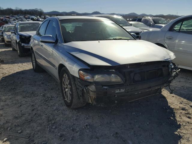 YV1RS61R422152057 - 2002 VOLVO S60 SILVER photo 1