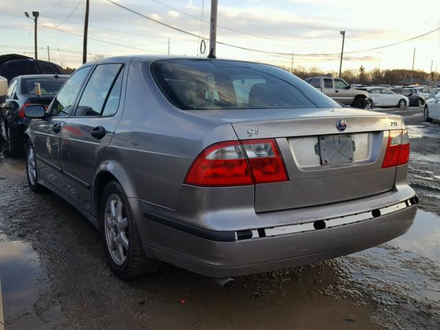 YS3ED45A543503992 - 2004 SAAB 9-5 ARC GRAY photo 3