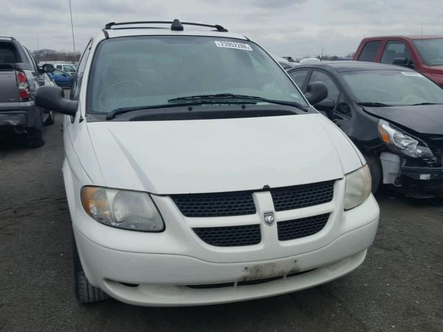 1D4GP25R43B268378 - 2003 DODGE CARAVAN SE WHITE photo 9