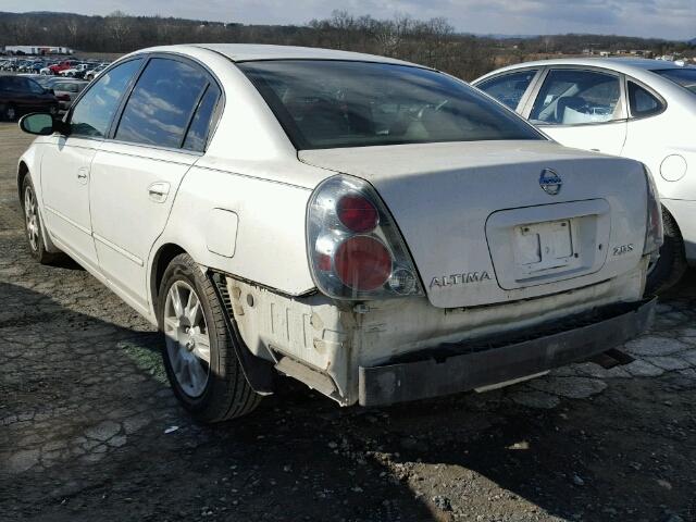 1N4AL11D04C106235 - 2004 NISSAN ALTIMA BAS WHITE photo 3