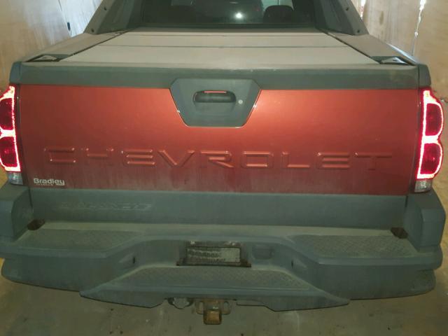 3GNEK13TX2G174384 - 2002 CHEVROLET AVALANCHE ORANGE photo 6