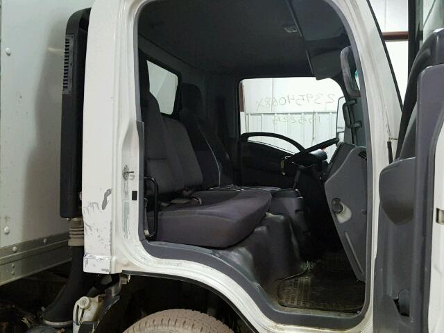 4KLB4W1N19J802302 - 2009 ISUZU NPR WHITE photo 6