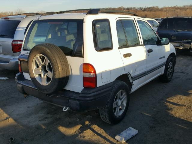 2CNBE134846906579 - 2004 CHEVROLET TRACKER WHITE photo 4