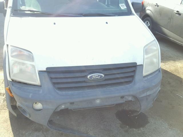 NM0LS6ANXBT072133 - 2011 FORD TRANSIT CO WHITE photo 7