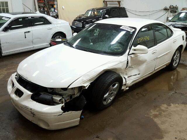 1G2WK52J52F275505 - 2002 PONTIAC GRAND PRIX WHITE photo 2