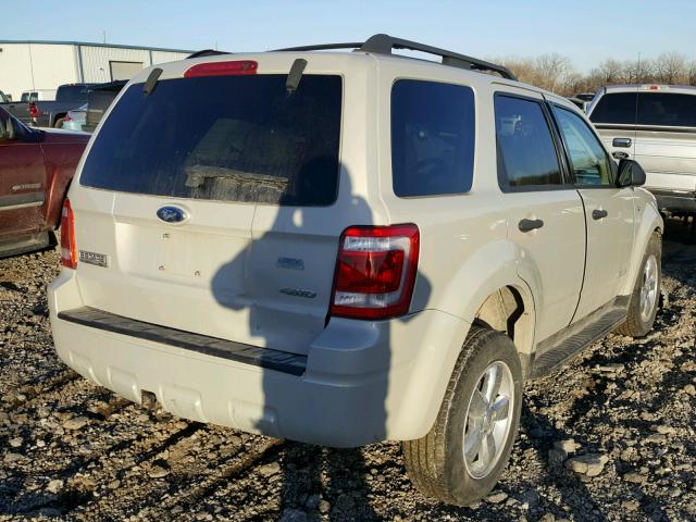 1FMCU93198KA95549 - 2008 FORD ESCAPE XLT SILVER photo 4