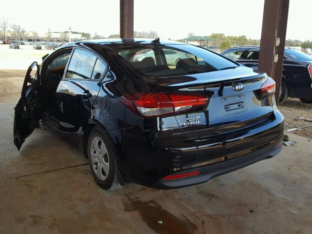 3KPFK4A77HE018246 - 2017 KIA FORTE LX BLACK photo 3