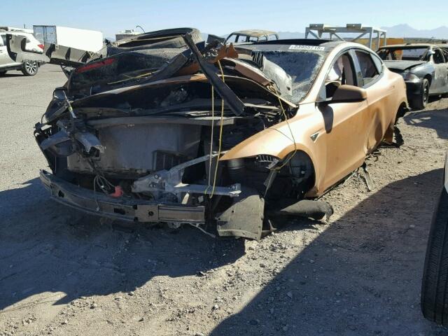 5YJSA1H11EFP41114 - 2014 TESLA MODEL S Ոսկեգույն լուսանկար 2