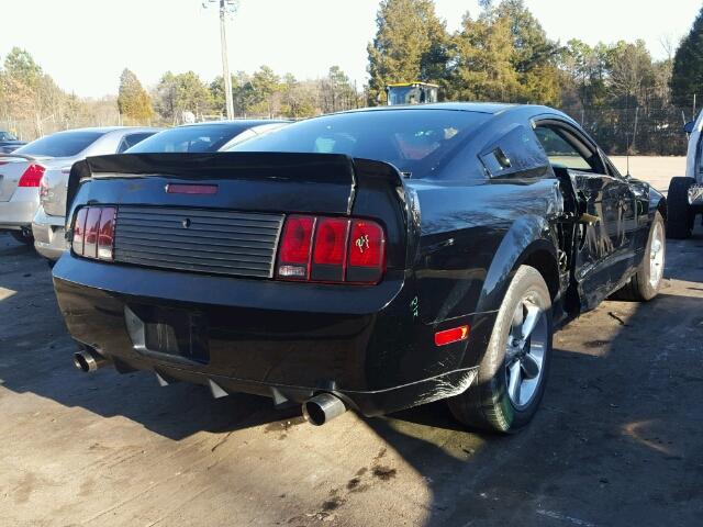 1ZVHT82H985160515 - 2008 FORD MUSTANG GT BLACK photo 4