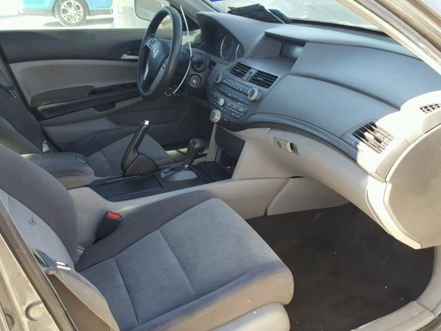 1HGCP26389A034170 - 2009 HONDA ACCORD LX GRAY photo 5