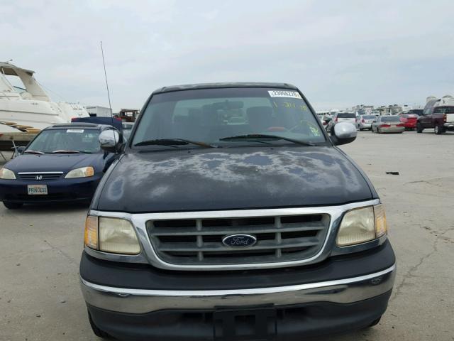 1FTRW07W81KA43586 - 2001 FORD F150 SUPER BLUE photo 9