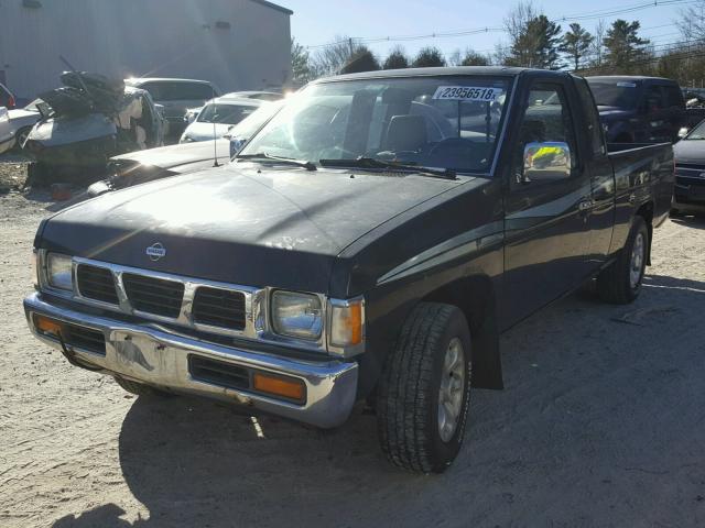 1N6SD16S7TC366629 - 1996 NISSAN TRUCK KING BLACK photo 2