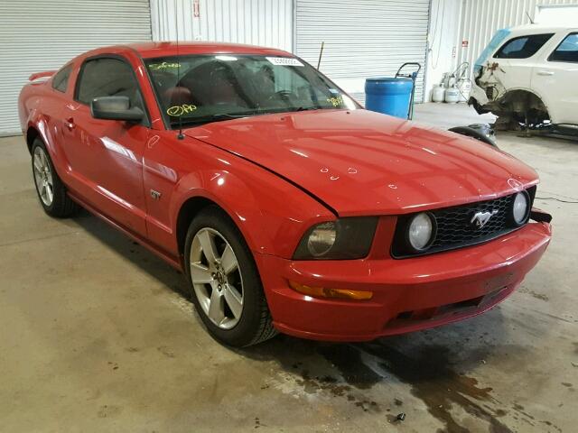 1ZVFT82HX75283052 - 2007 FORD MUSTANG GT RED photo 1