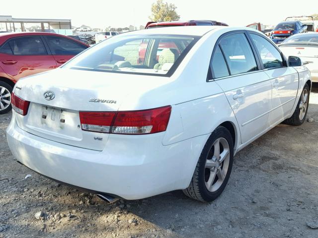 5NPEU46F47H216606 - 2007 HYUNDAI SONATA SE WHITE photo 4