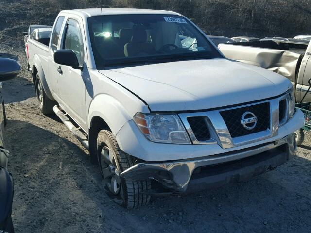 1N6AD06W79C422036 - 2009 NISSAN FRONTIER K WHITE photo 1