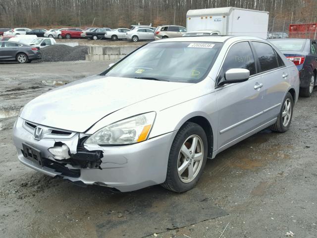 1HGCM55815A180699 - 2005 HONDA ACCORD EX SILVER photo 2