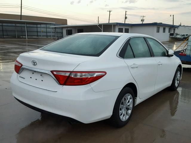 4T4BF1FK5GR546836 - 2016 TOYOTA CAMRY LE WHITE photo 4