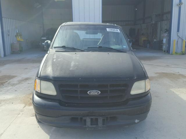 1FTZF0726XKC24207 - 1999 FORD F150 BLACK photo 9