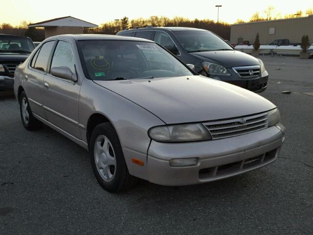 1N4BU31D9TC177719 - 1996 NISSAN ALTIMA BEIGE photo 1