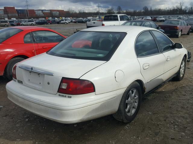 1MEFM50U12G621335 - 2002 MERCURY SABLE GS WHITE photo 4