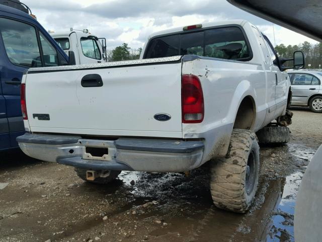 1FTNX21L02EC66324 - 2002 FORD F250 SUPER WHITE photo 4