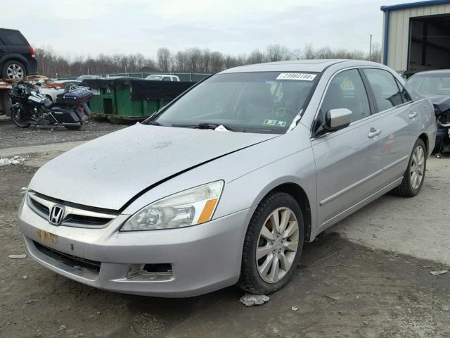 1HGCM66566A009801 - 2006 HONDA ACCORD EX SILVER photo 2