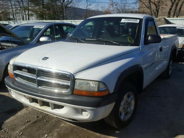 1B7FL26X21S350785 - 2001 DODGE DAKOTA WHITE photo 2