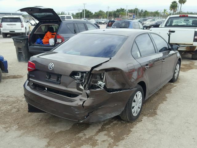 3VW2K7AJXFM415297 - 2015 VOLKSWAGEN JETTA BASE ყავისფერი ფოტო 4