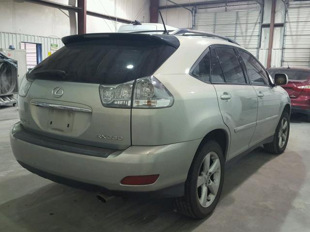 JTJGA31U940028932 - 2004 LEXUS RX 330 SILVER photo 4