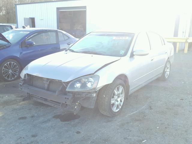 1N4AL11D15N930508 - 2005 NISSAN ALTIMA S SILVER photo 2