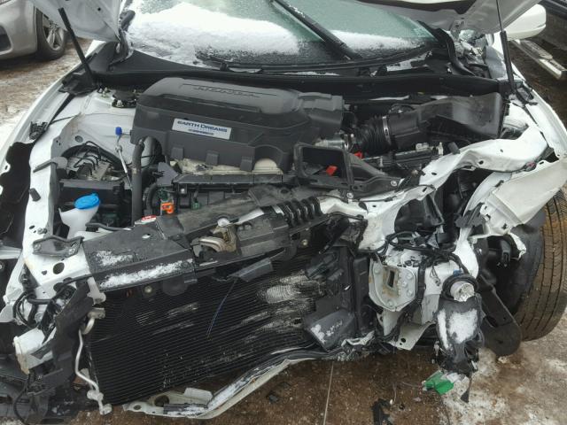 1HGCR3F81HA021786 - 2017 HONDA ACCORD EXL WHITE photo 7