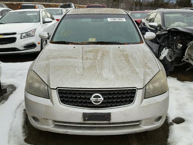 1N4AL11DX5N410629 - 2005 NISSAN ALTIMA S SILVER photo 9